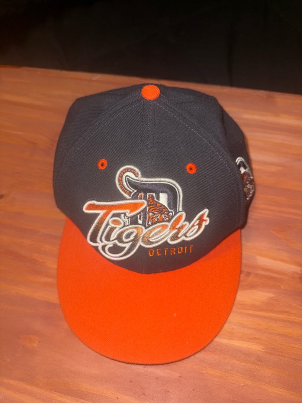 Detroit Tigers 47 navy and orange snapback hat #MLB #baseball